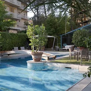 4* Hotel Grand Panoramic