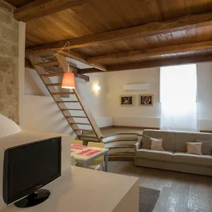 https://maiorca-24-apartments.in-sardinia.net